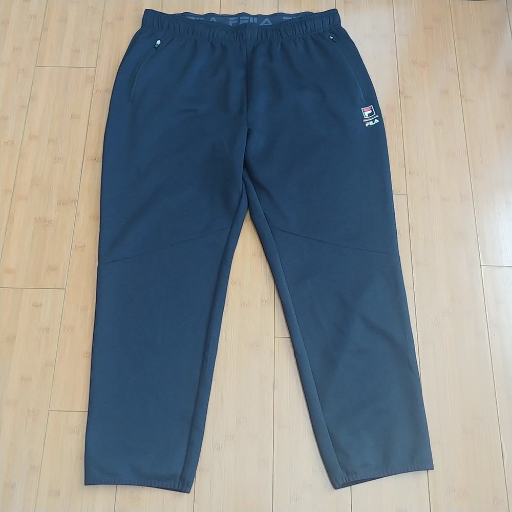 FILA Men's Black Sweatpants Joggers Size XL Zip Up Pockets Comfort Waistband